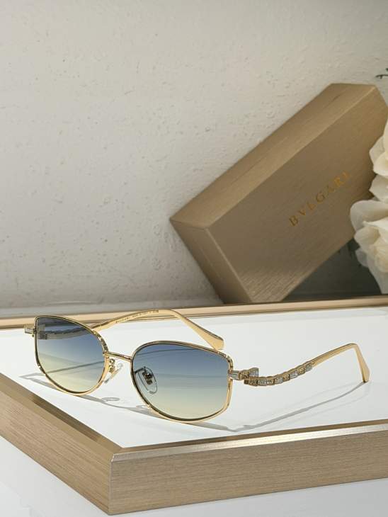 Picture of Bvlgari Sunglasses _SKUfw79164901fw